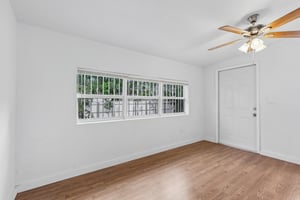 NW 115th St-S2605-028.jpg