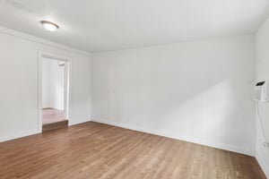 NW 115th St-S2605-032.jpg