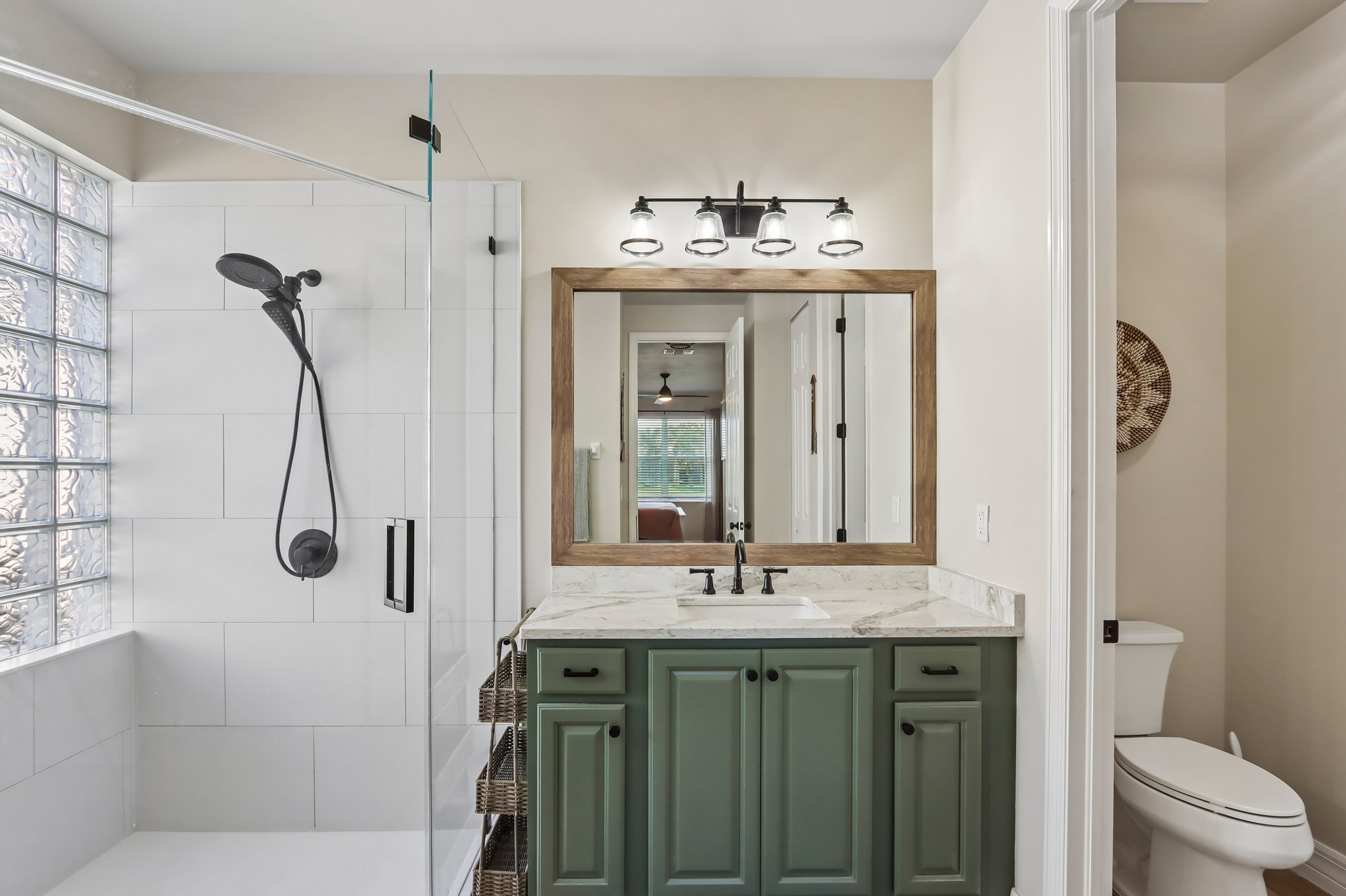 Spruce Pine Ct-S1309-017.jpg