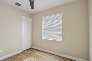 Spruce Pine Ct-S1309-022.jpg