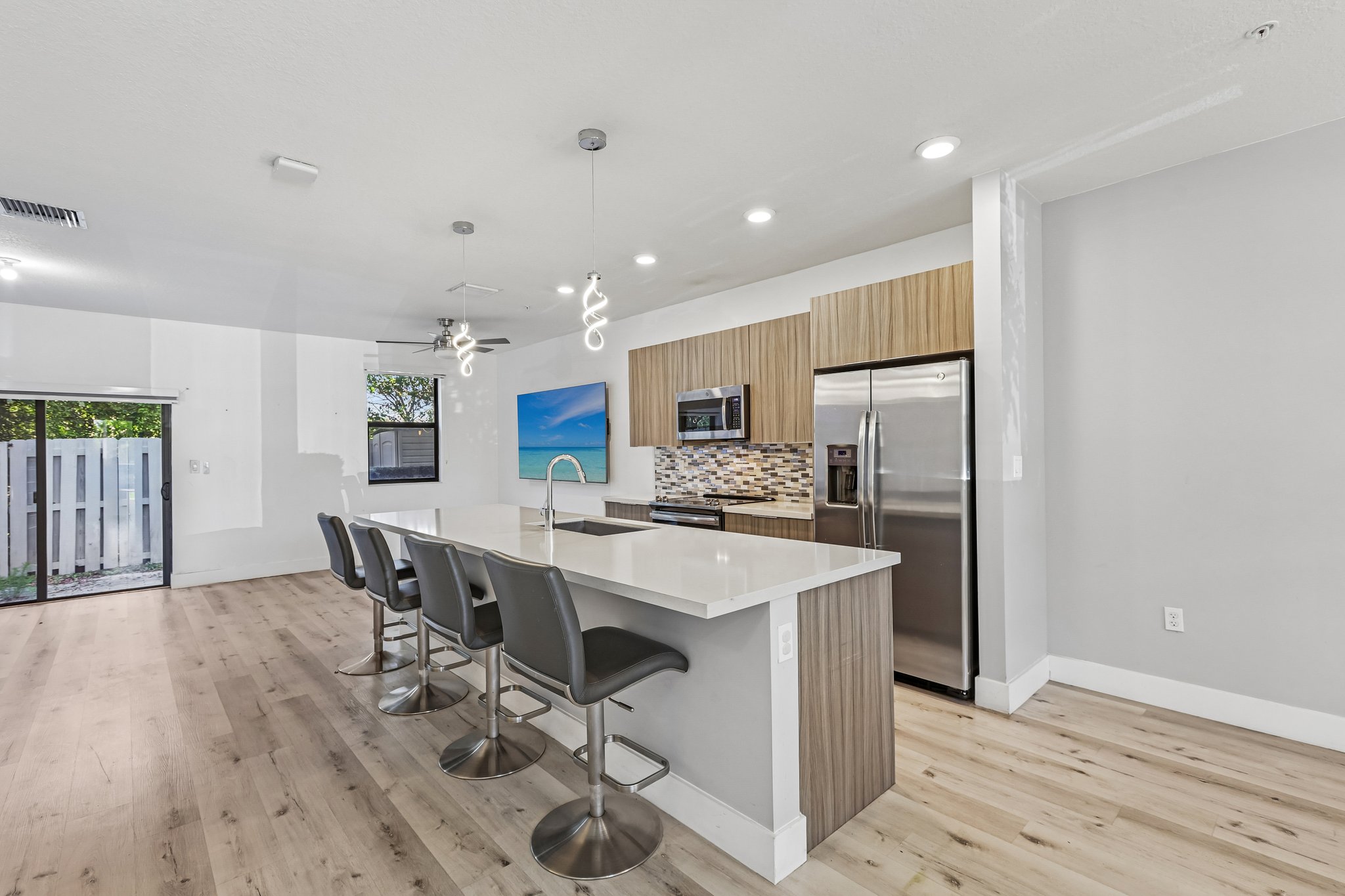 NW 82nd St-S2804-009.jpg