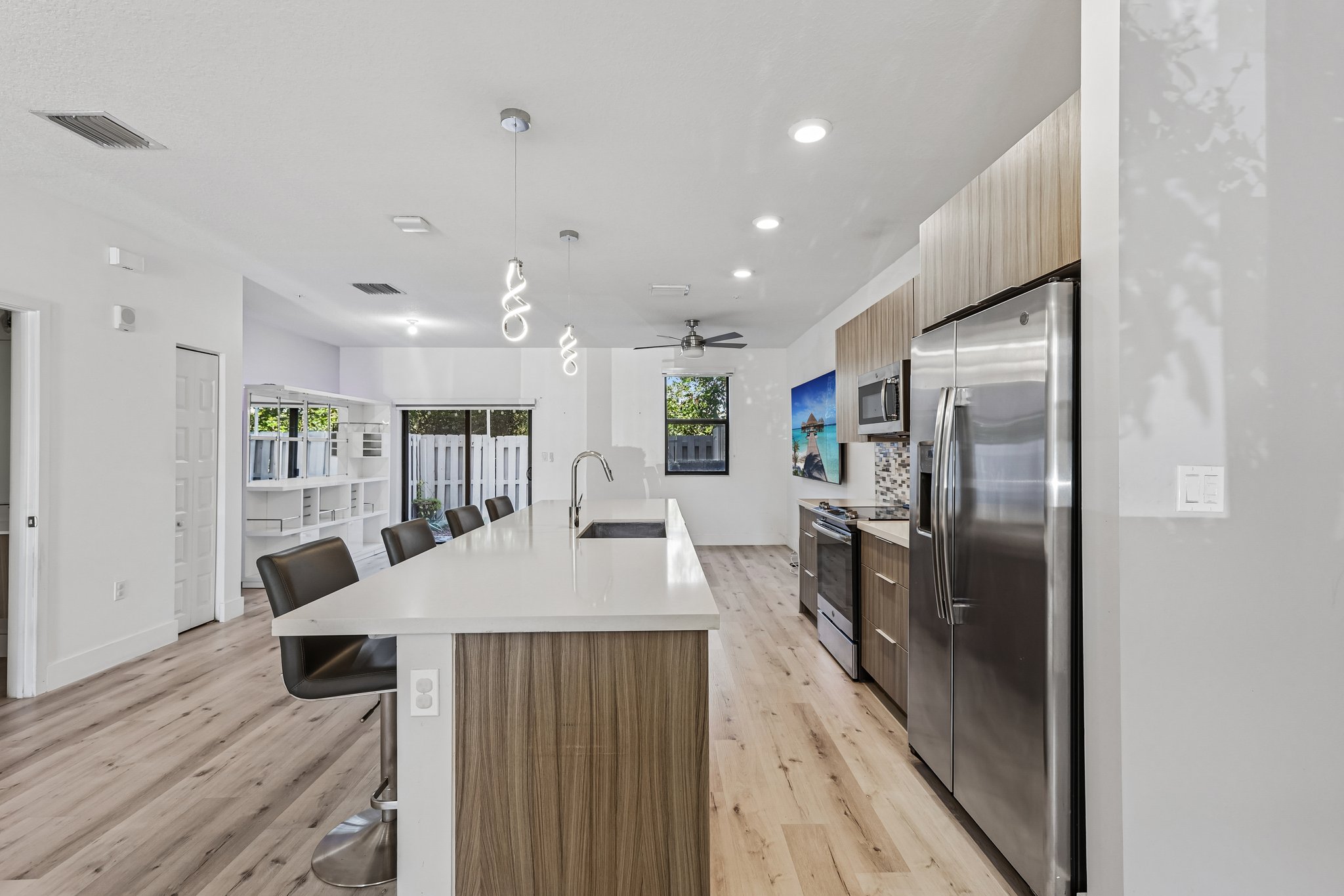 NW 82nd St-S2804-011.jpg