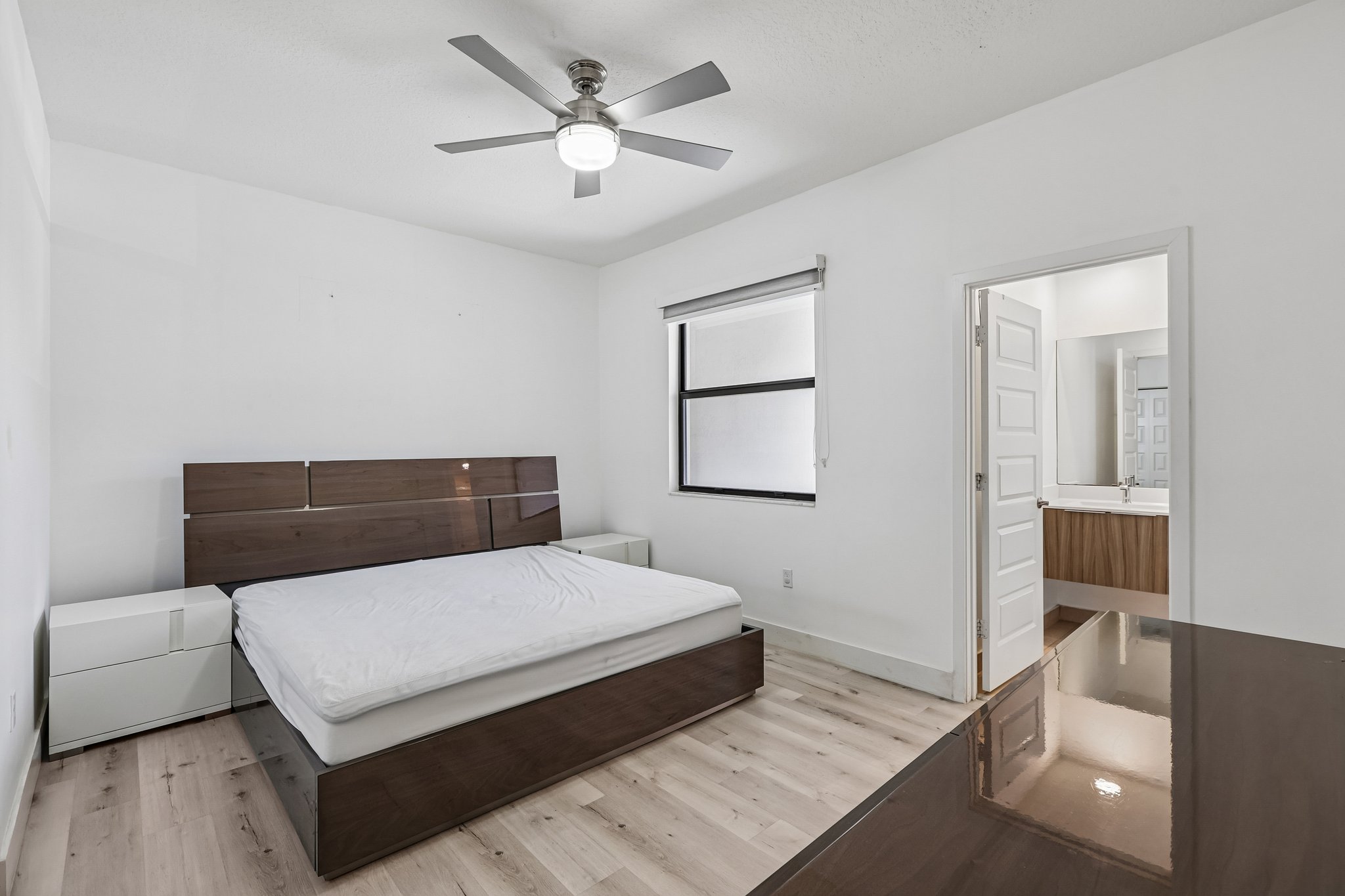 NW 82nd St-S2804-020.jpg