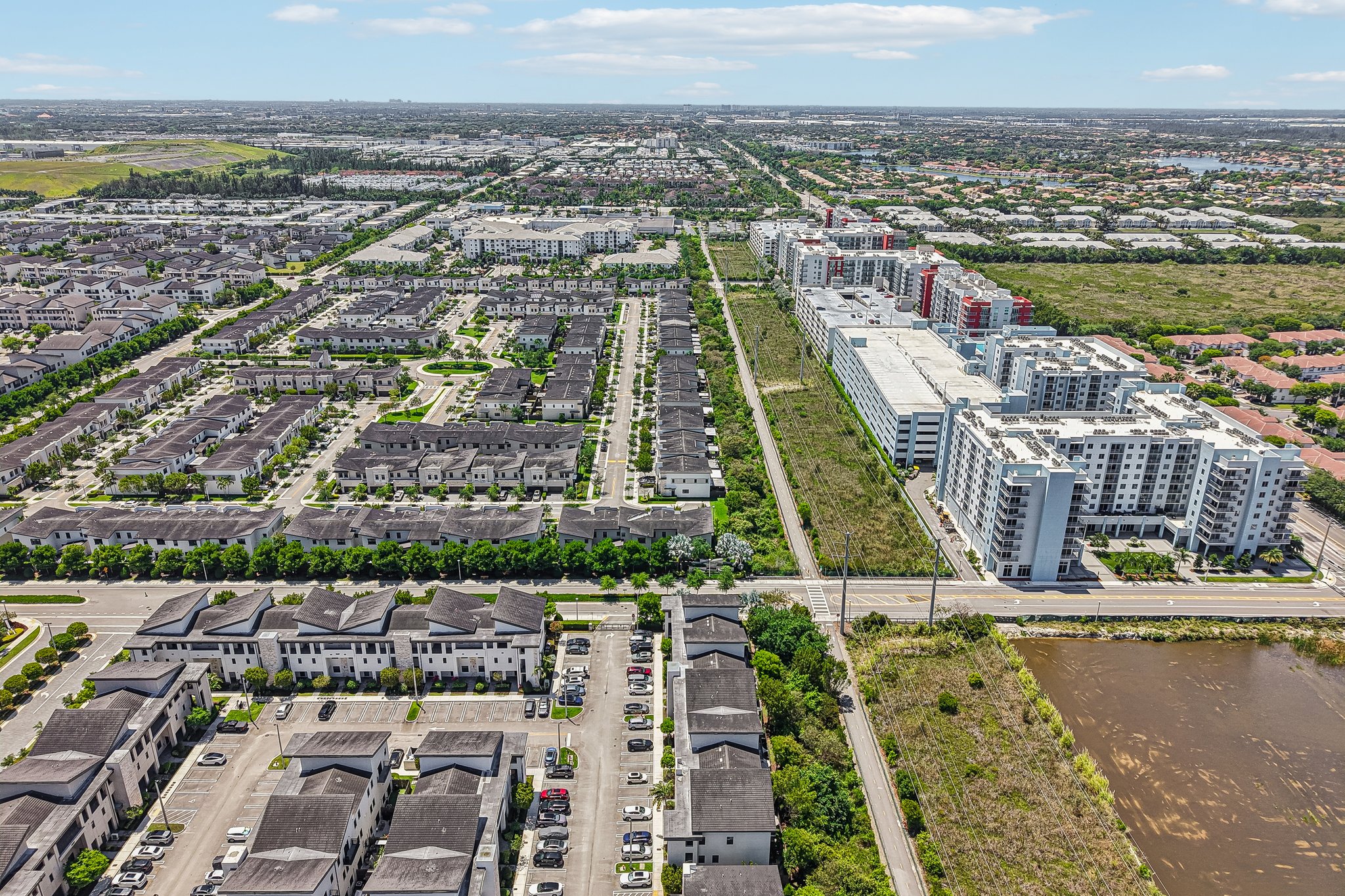 NW 82nd St-S2804-045.jpg