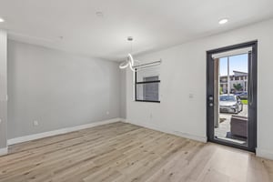 NW 82nd St-S2804-004.jpg