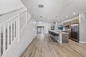 NW 82nd St-S2804-006.jpg