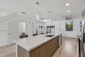 NW 82nd St-S2804-010.jpg