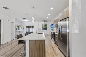 NW 82nd St-S2804-011.jpg