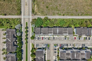 NW 82nd St-S2804-040.jpg
