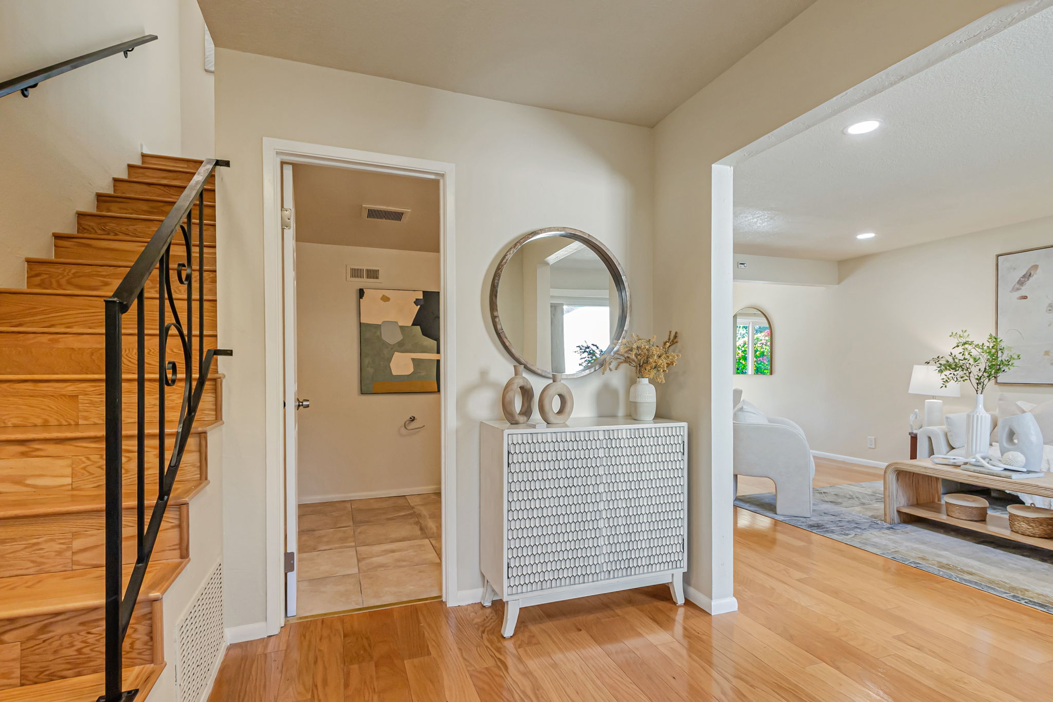 008_ 10458 Lockwood Dr