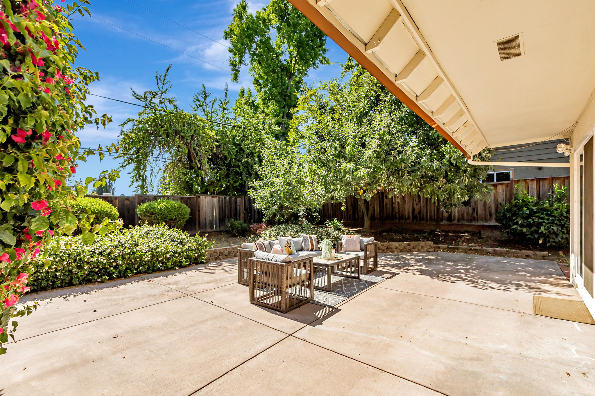 066_ 10458 Lockwood Dr