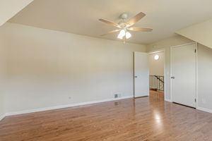 042_ 10458 Lockwood Dr