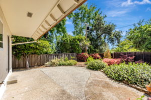 069_ 10458 Lockwood Dr
