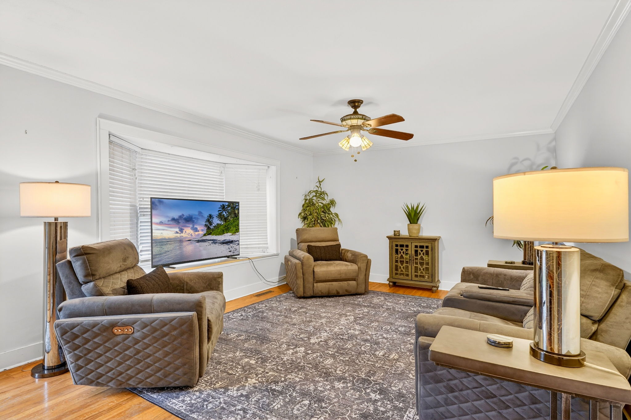 1046 Fruitland Rd 11