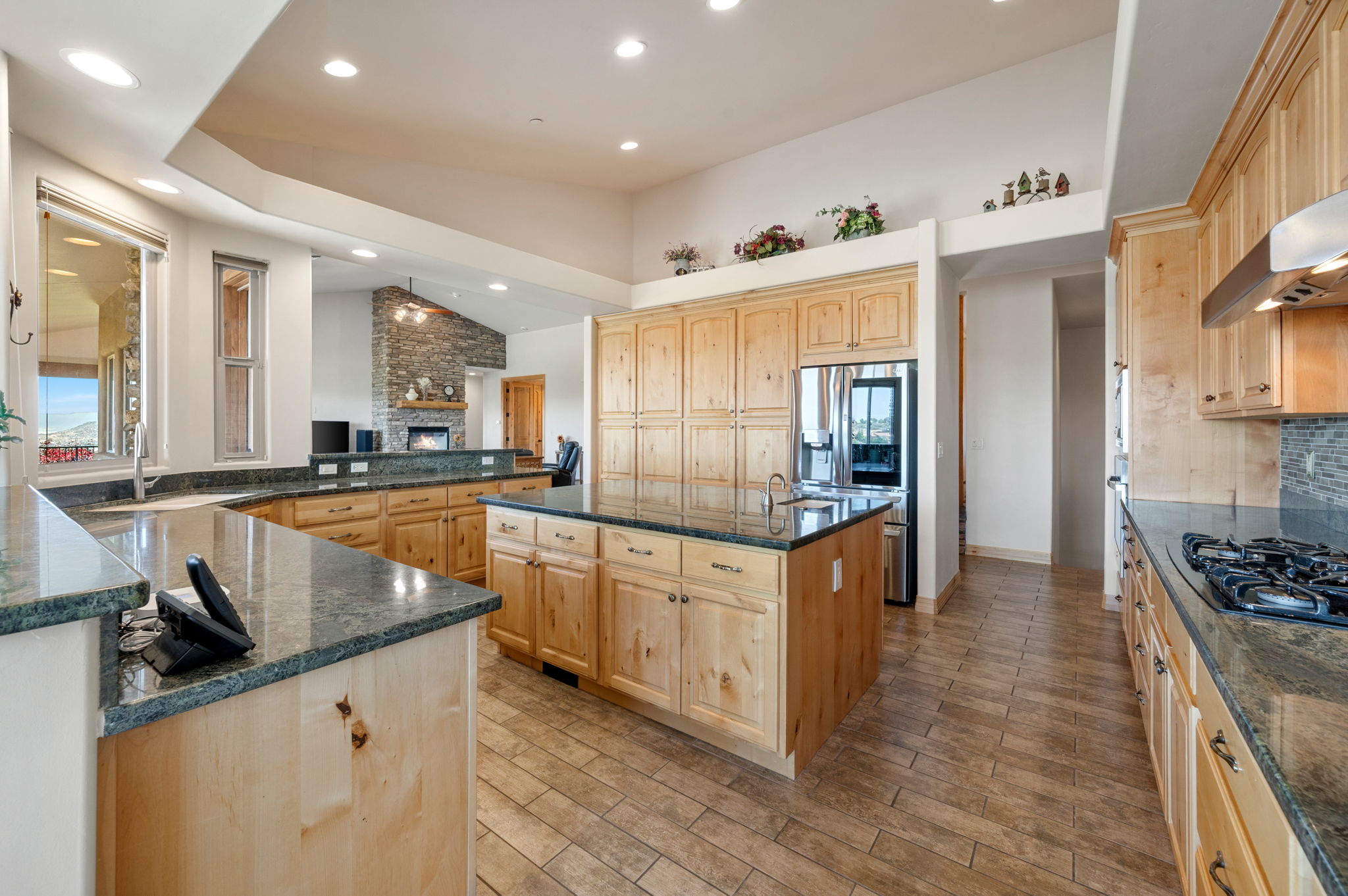 Kitchen (1)