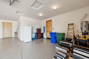 Garage (1)