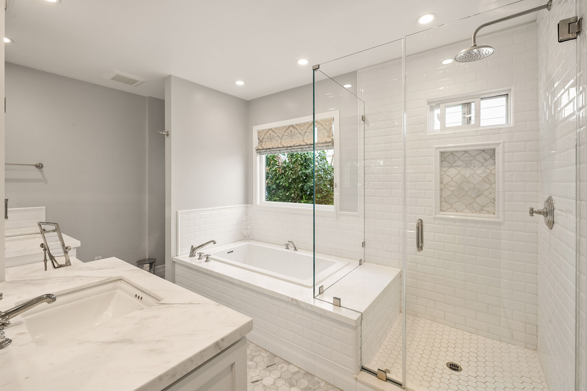 10465 Kinnard Avenue-46