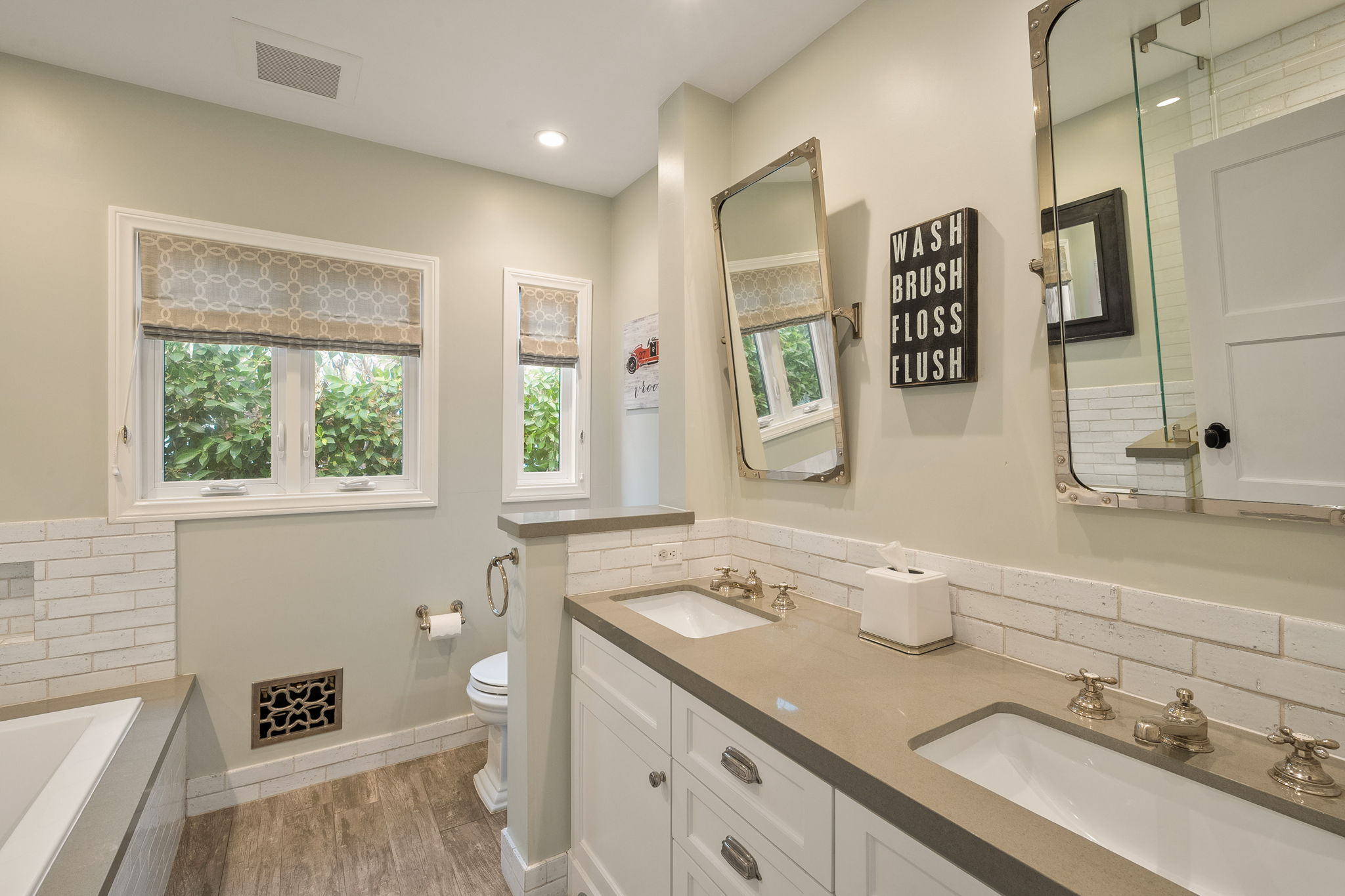 10465 Kinnard Avenue-51