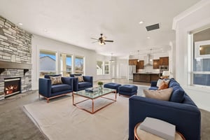 PHO03656-1 virtually staged.jpeg