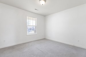  Photo 39
