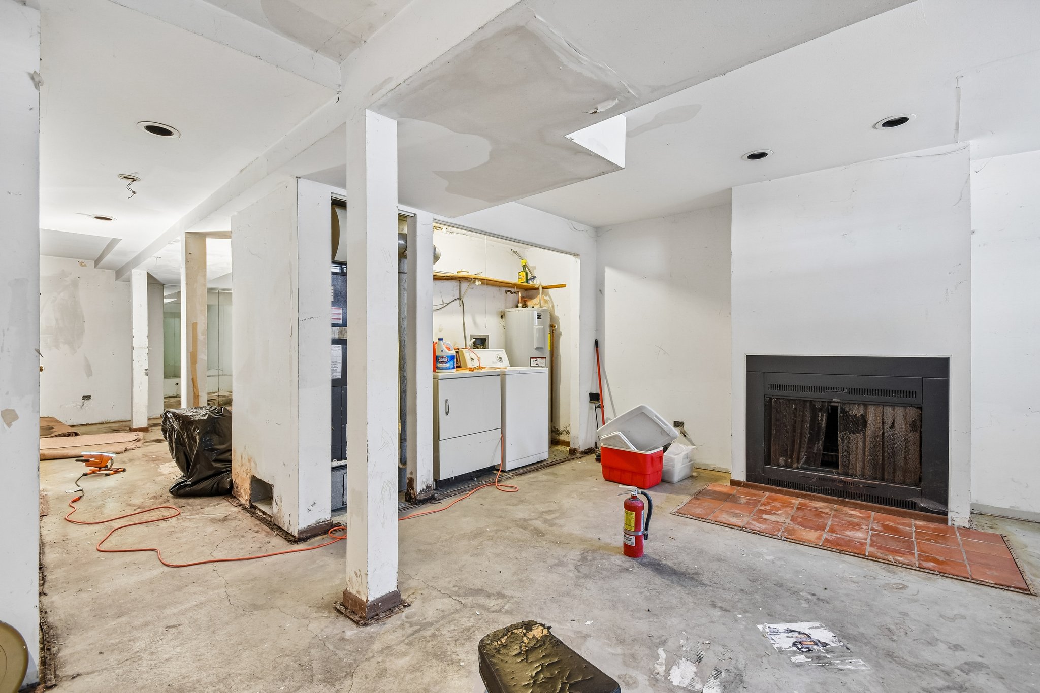 W Leland Ave 1W-S0506-020.jpg