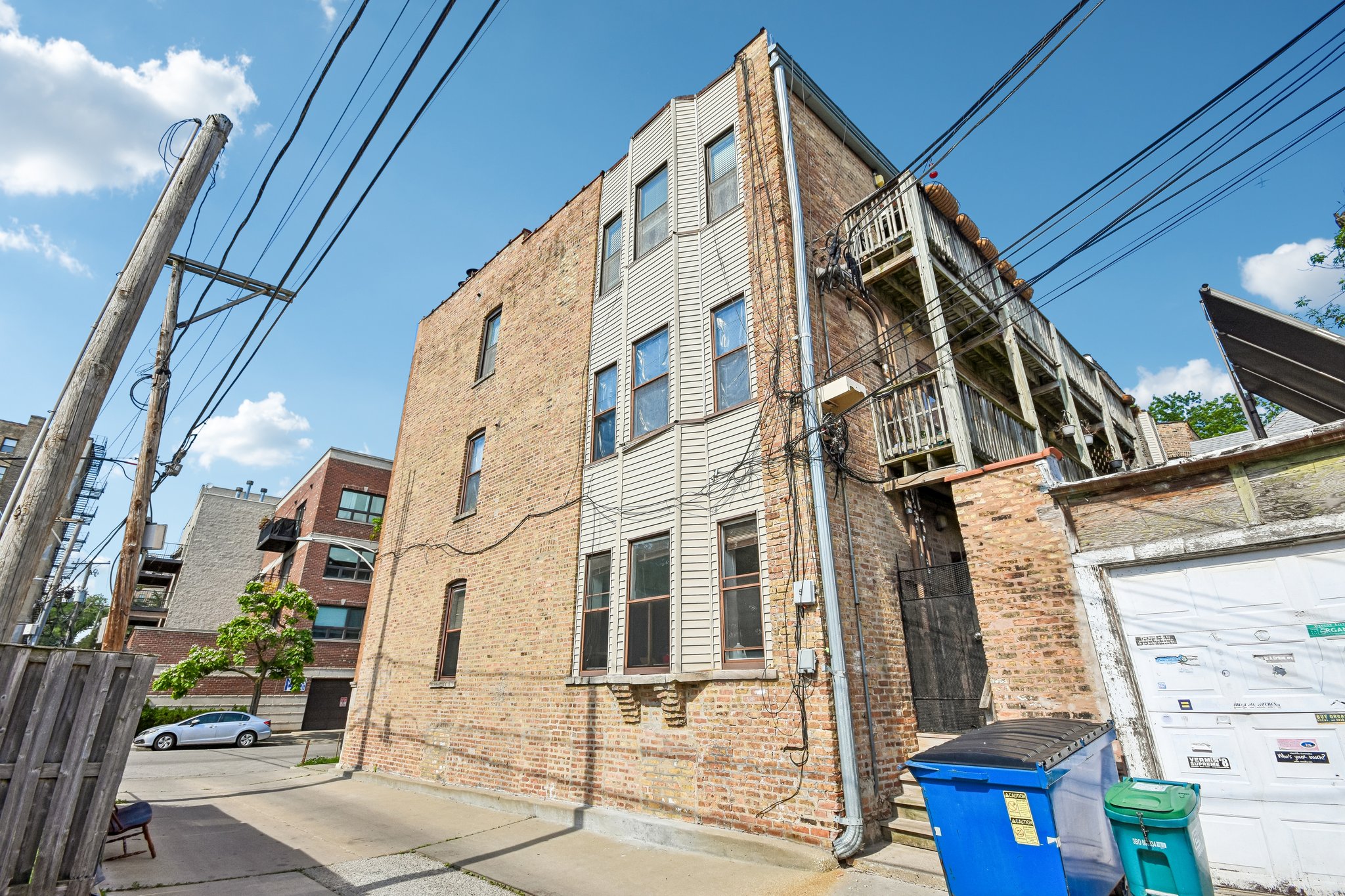 W Leland Ave 1W-S0506-026.jpg