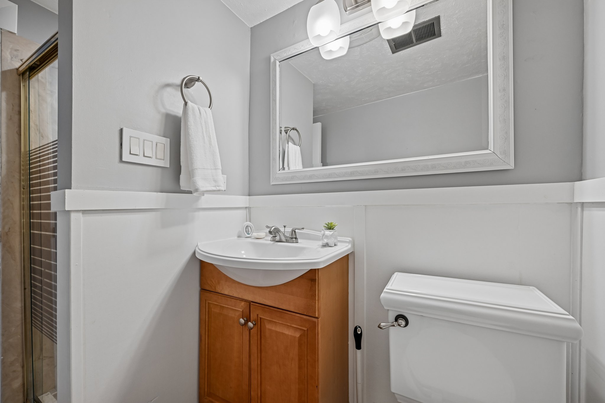 Livingston Dr-S2908-021.jpg