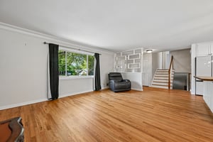 Livingston Dr-S2908-007.jpg