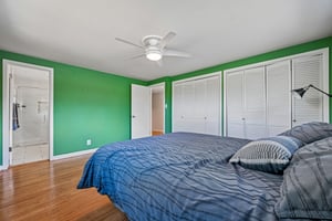 Livingston Dr-S2908-027.jpg
