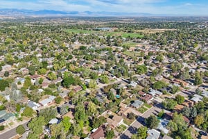 Livingston Dr-S2908-061.jpg