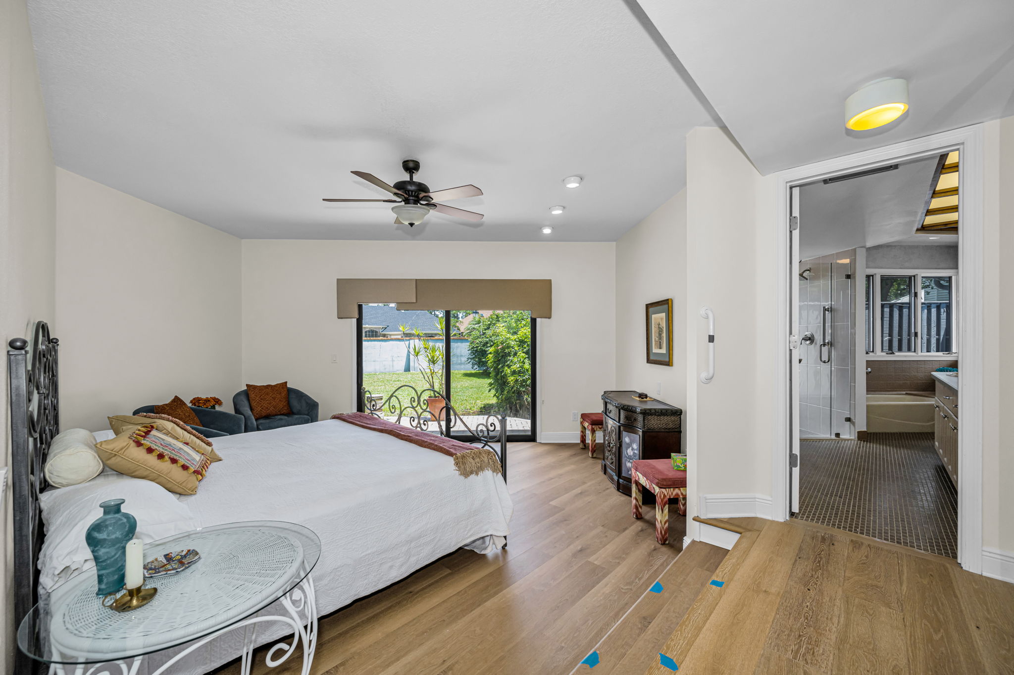 Primary Bedroom 1a