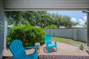 Side Patio 2