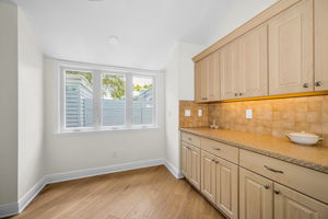 Kitchen 7