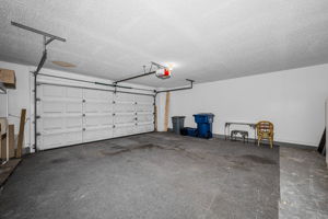 Garage 1