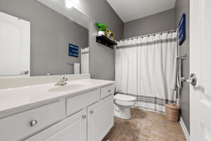  Photo 31