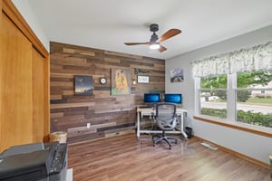 High St-S2608-030.jpg