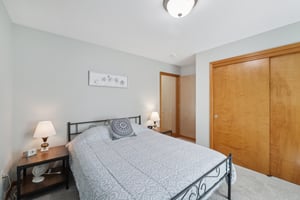 High St-S2608-033.jpg