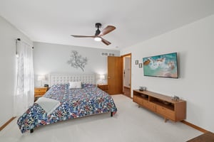 High St-S2608-038.jpg