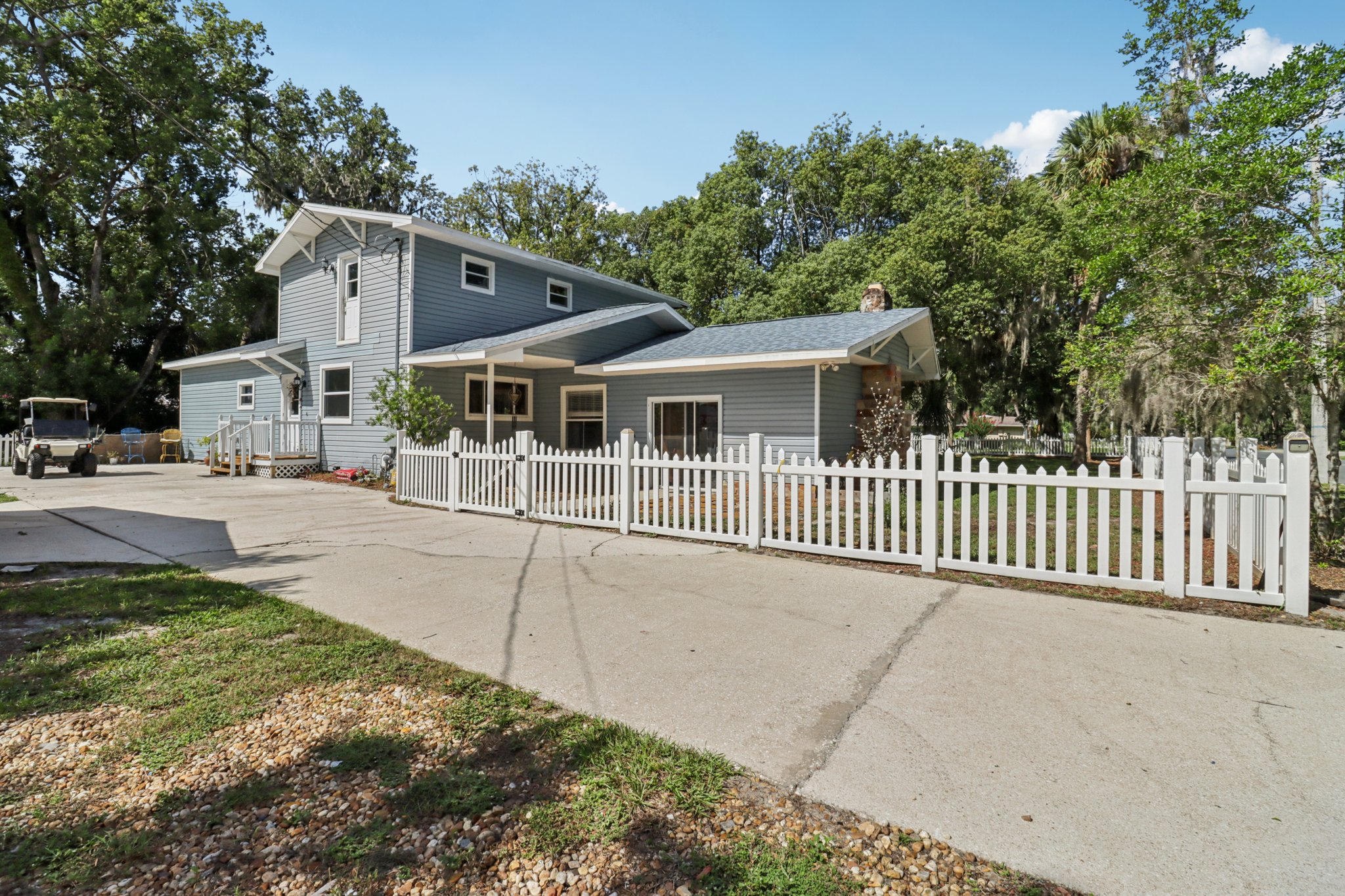 N Grandview St-S0409-036.jpg