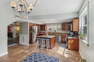 N Grandview St-S0409-013.jpg