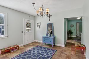 N Grandview St-S0409-016.jpg