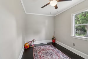 N Grandview St-S0409-018.jpg
