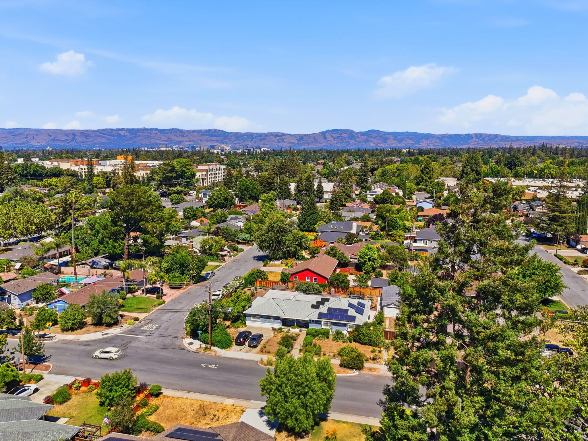 021_F8_AERIAL_1048 Savannah Dr