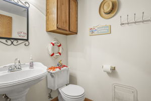  Photo 40