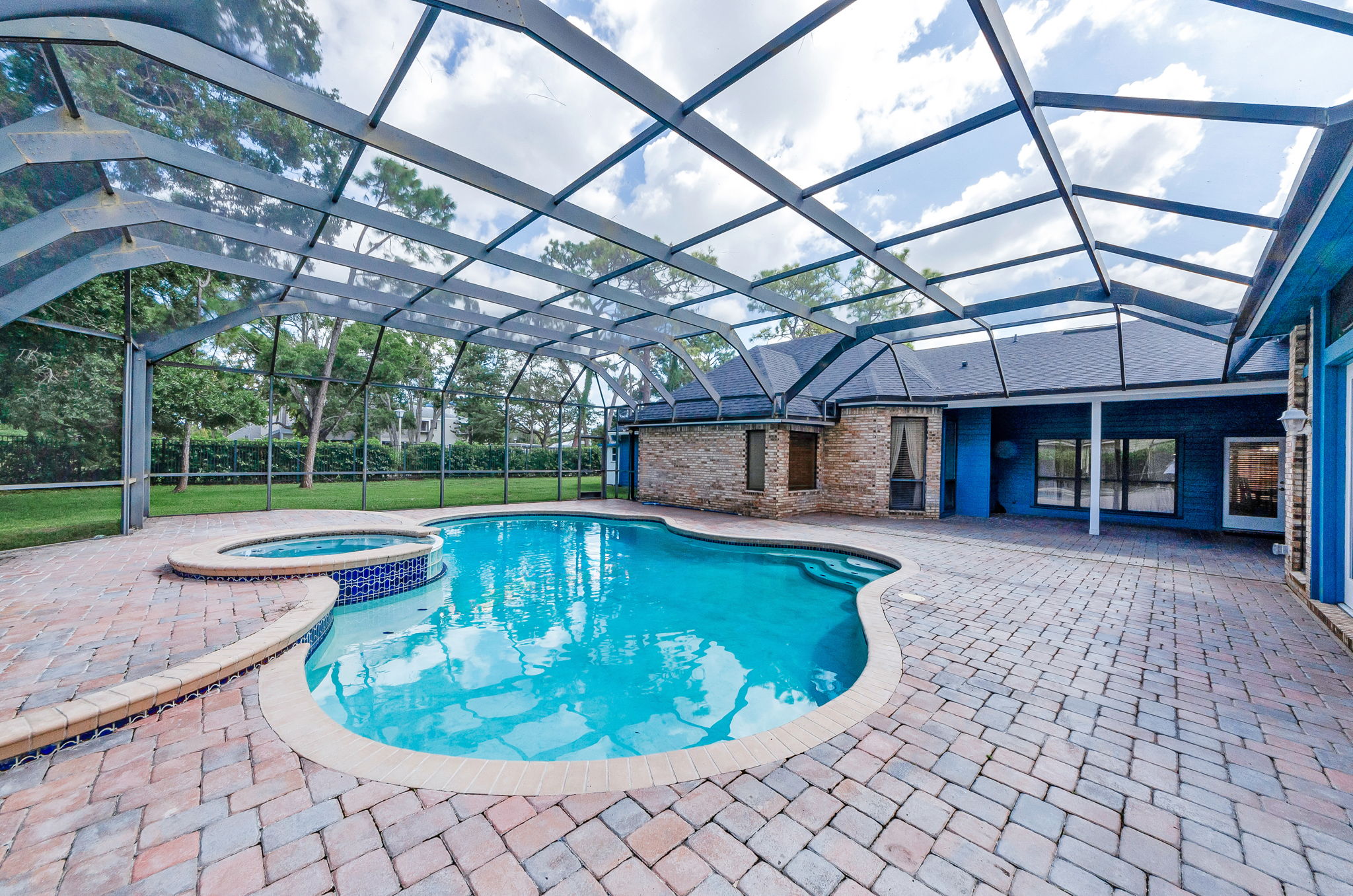 Pool 1