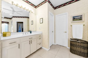 Primary Bathroom 1d