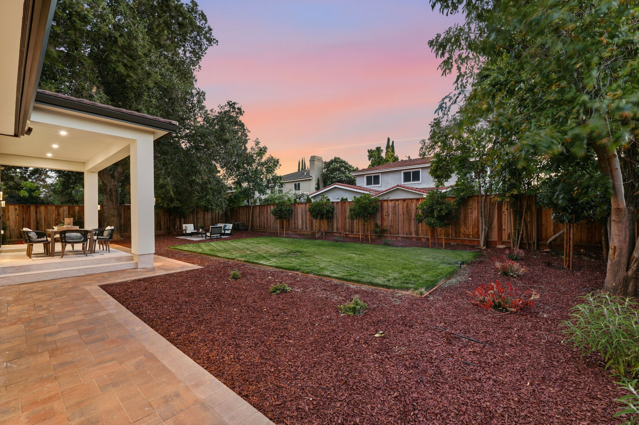009_F8_TWILIGHT_10481 N Stelling Rd