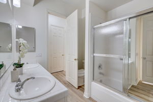  Goldeneye View-050