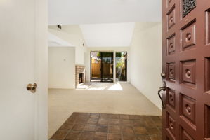 1049_Northoak-1