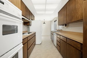1049_Northoak-29